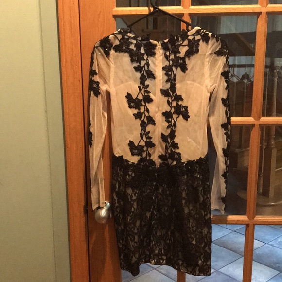 Masquerade fancy women’s dress. Size 5/6. Black sequin overlay on tan mesh. - Picture 3 of 6